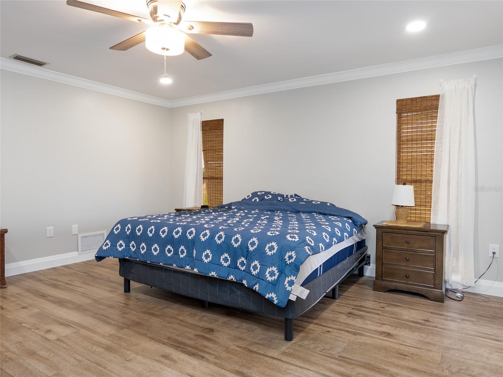 OVERBROOK GARDENS - Residential