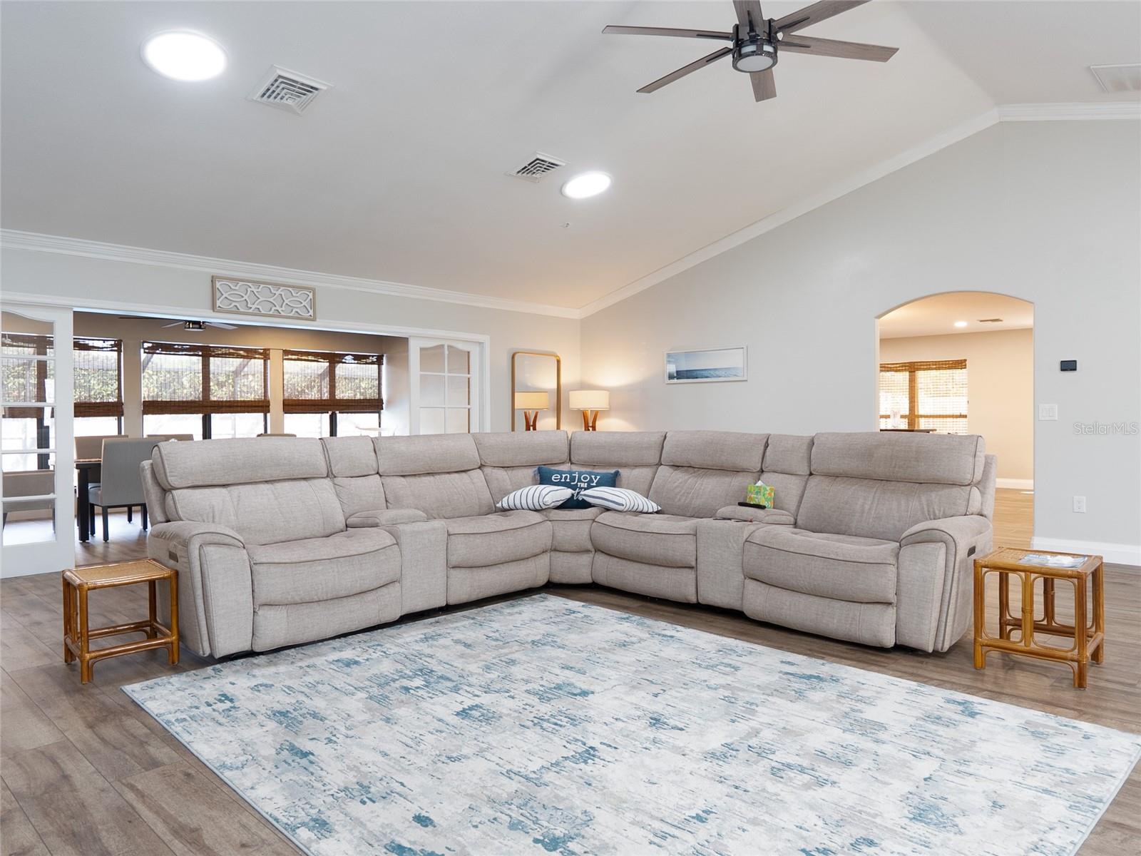 OVERBROOK GARDENS - Residential