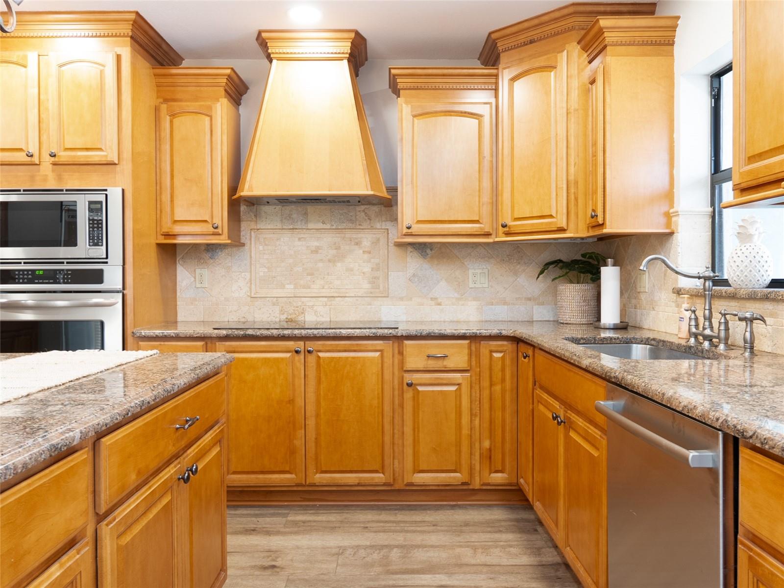 OVERBROOK GARDENS - Residential