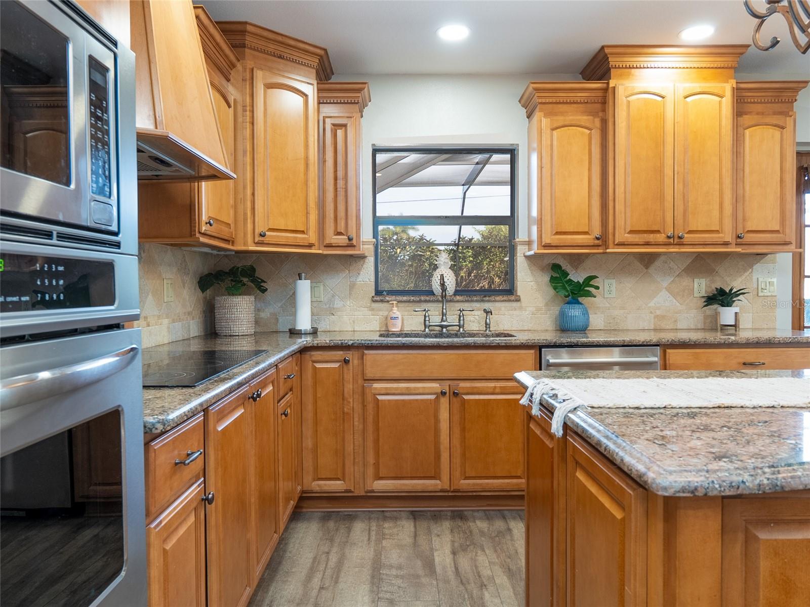 OVERBROOK GARDENS - Residential