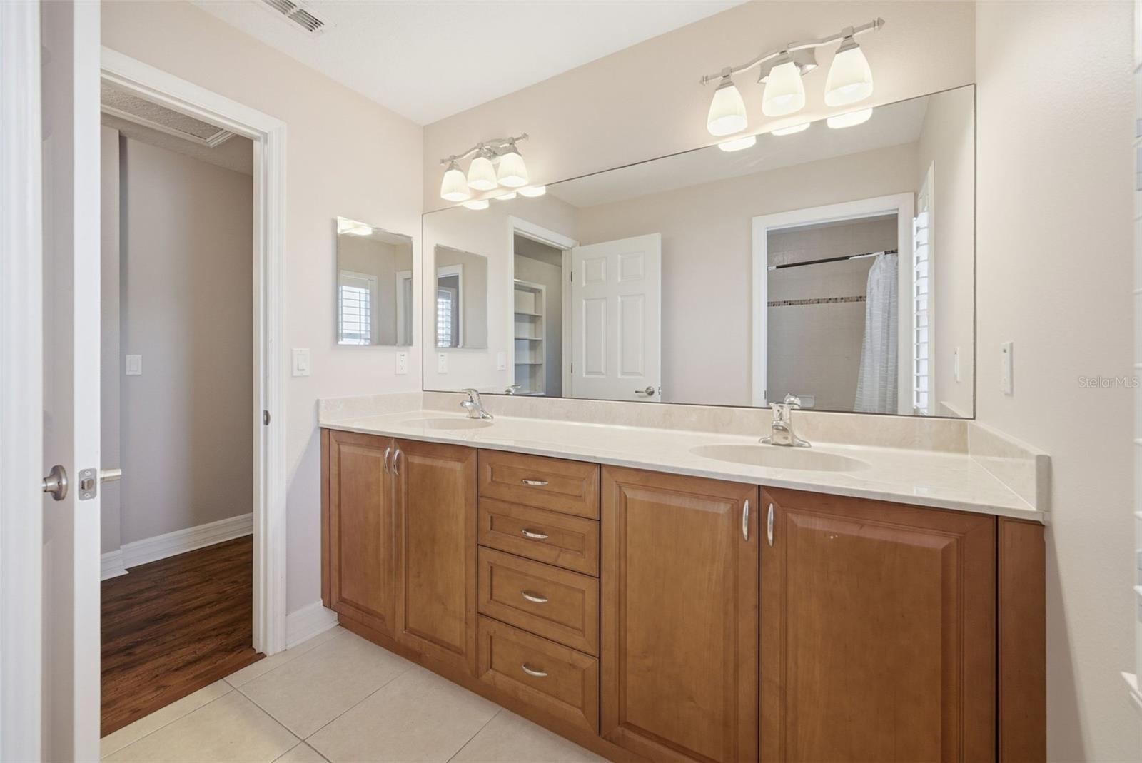 POINTE ALEXIS SOUTH PH III - Residential