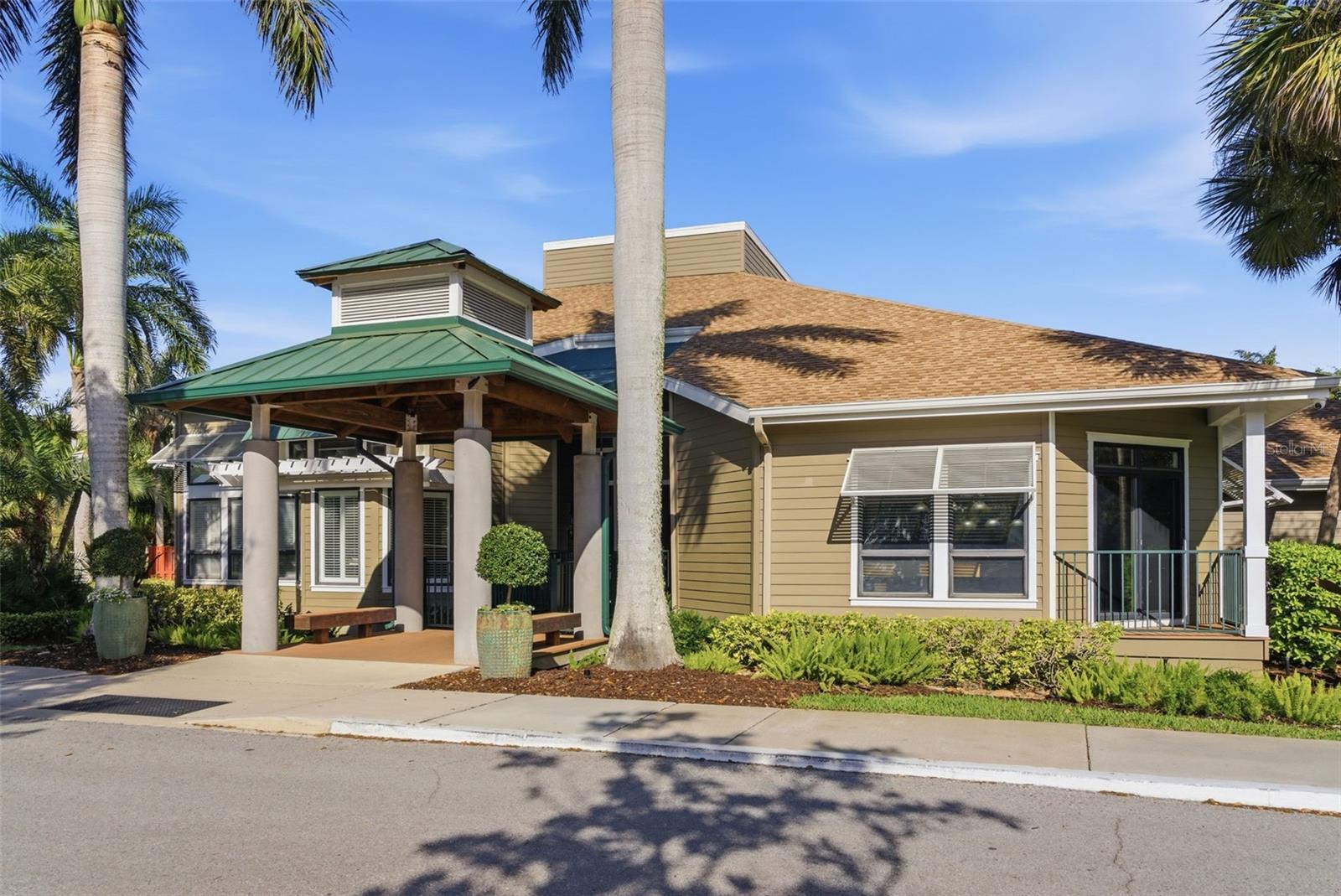 POINTE ALEXIS SOUTH PH III - Residential