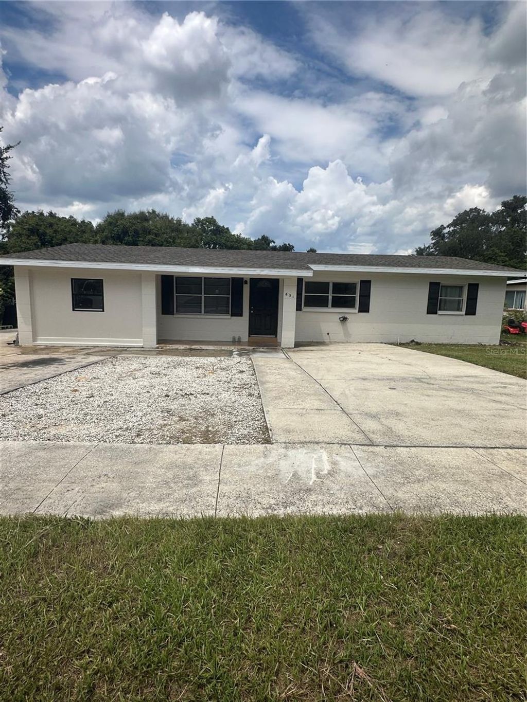 Photo of 651 Lorraine Circle, Lake Wales, FL 33853 (MLS # L4955658)