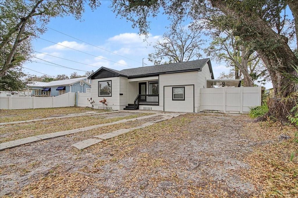 Photo of 4004 N Munro Street, Tampa, FL 33603 (MLS # S5144778)