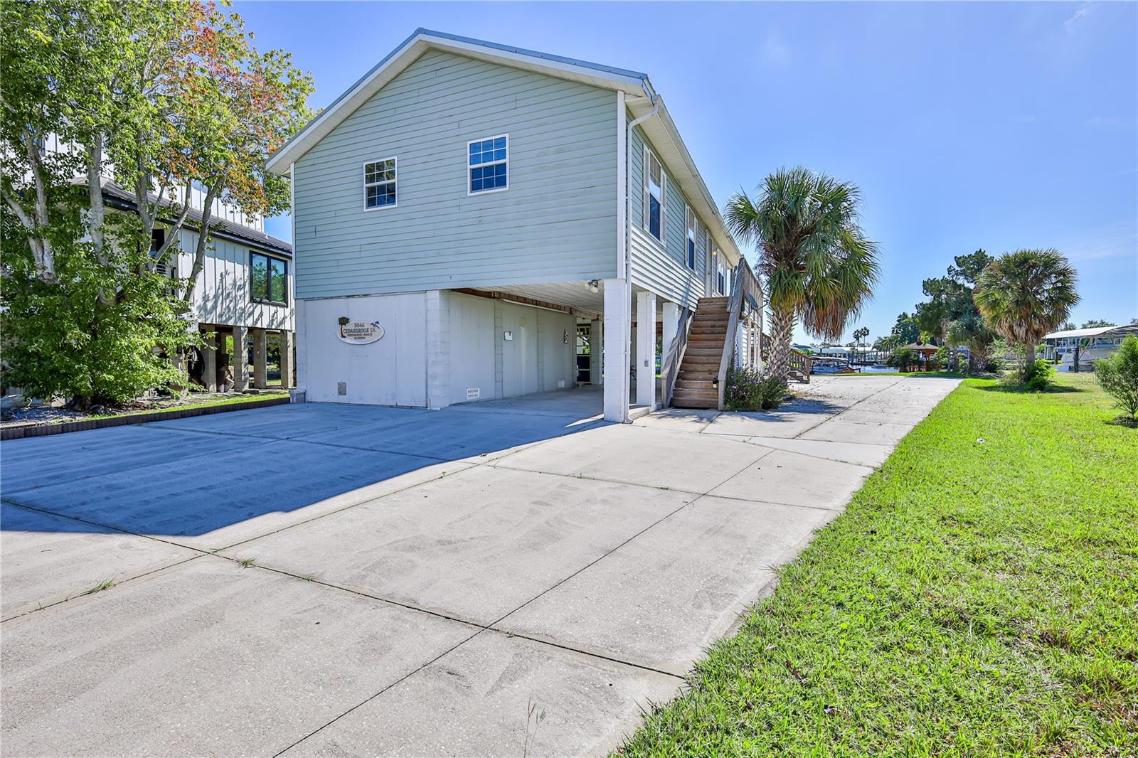 5046 CEDARBROOK LANE