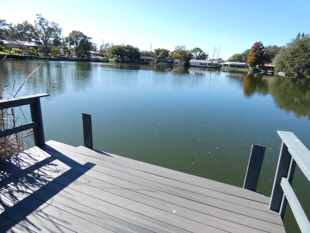 OAK LAKE PARK CONDO - Residential