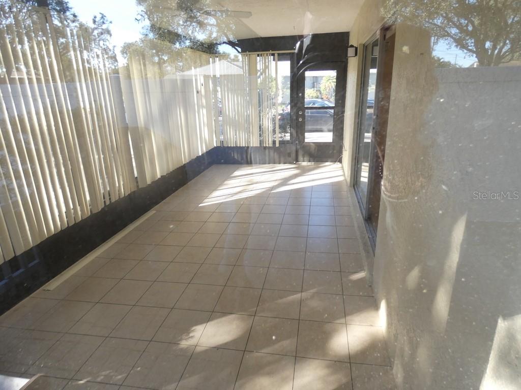 OAK LAKE PARK CONDO - Residential