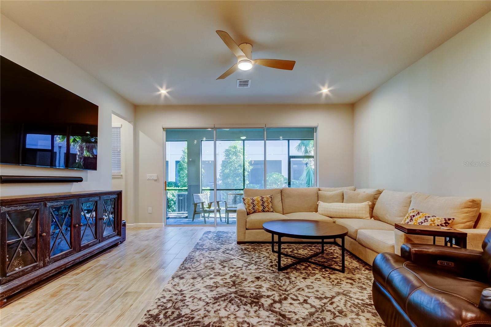 PARKVIEW/LONG LAKE RANCH PH 1B - Residential