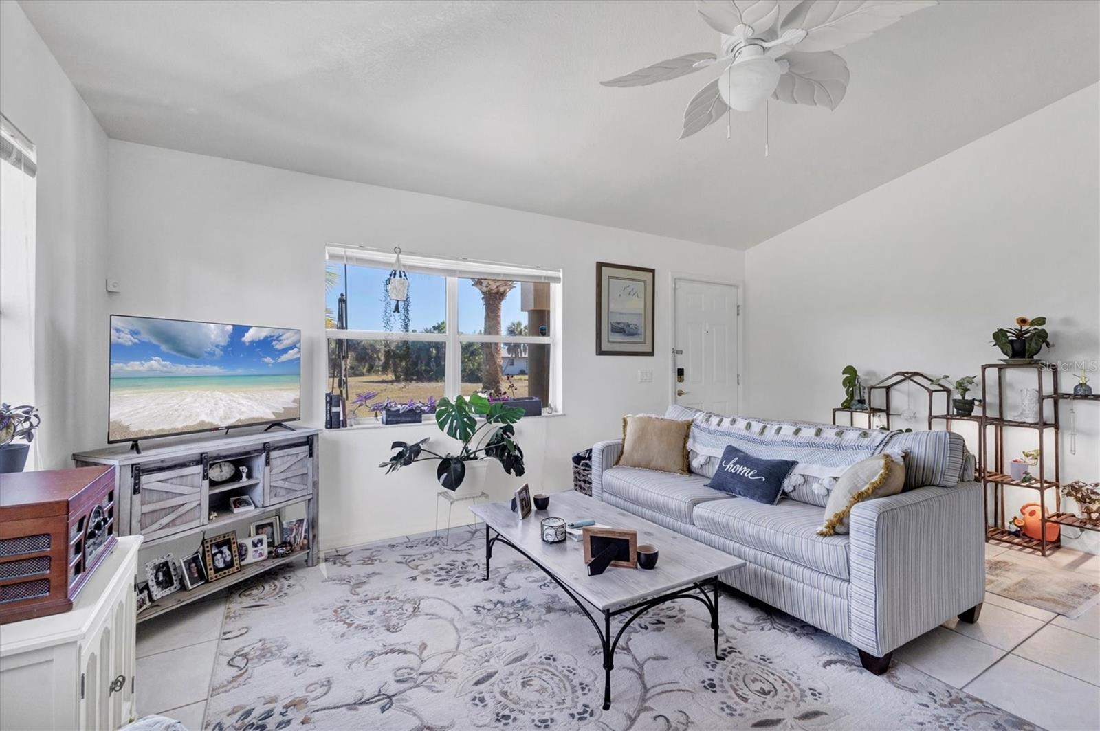 ROTONDA WEST PEBBLE BEACH - Residential Income