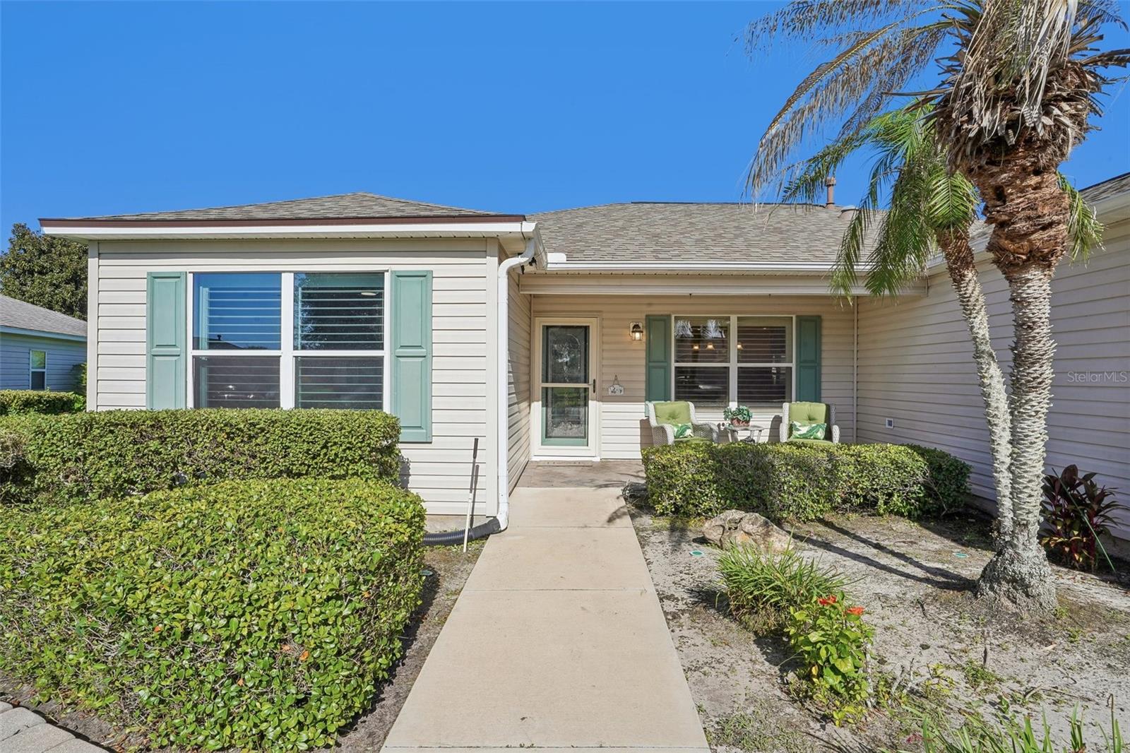 928 EASTMONT COURT