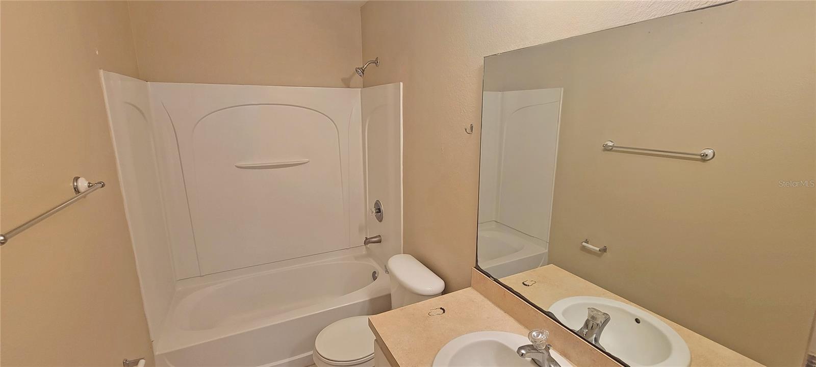 WATERFORD TRLS PH 02 - Residential