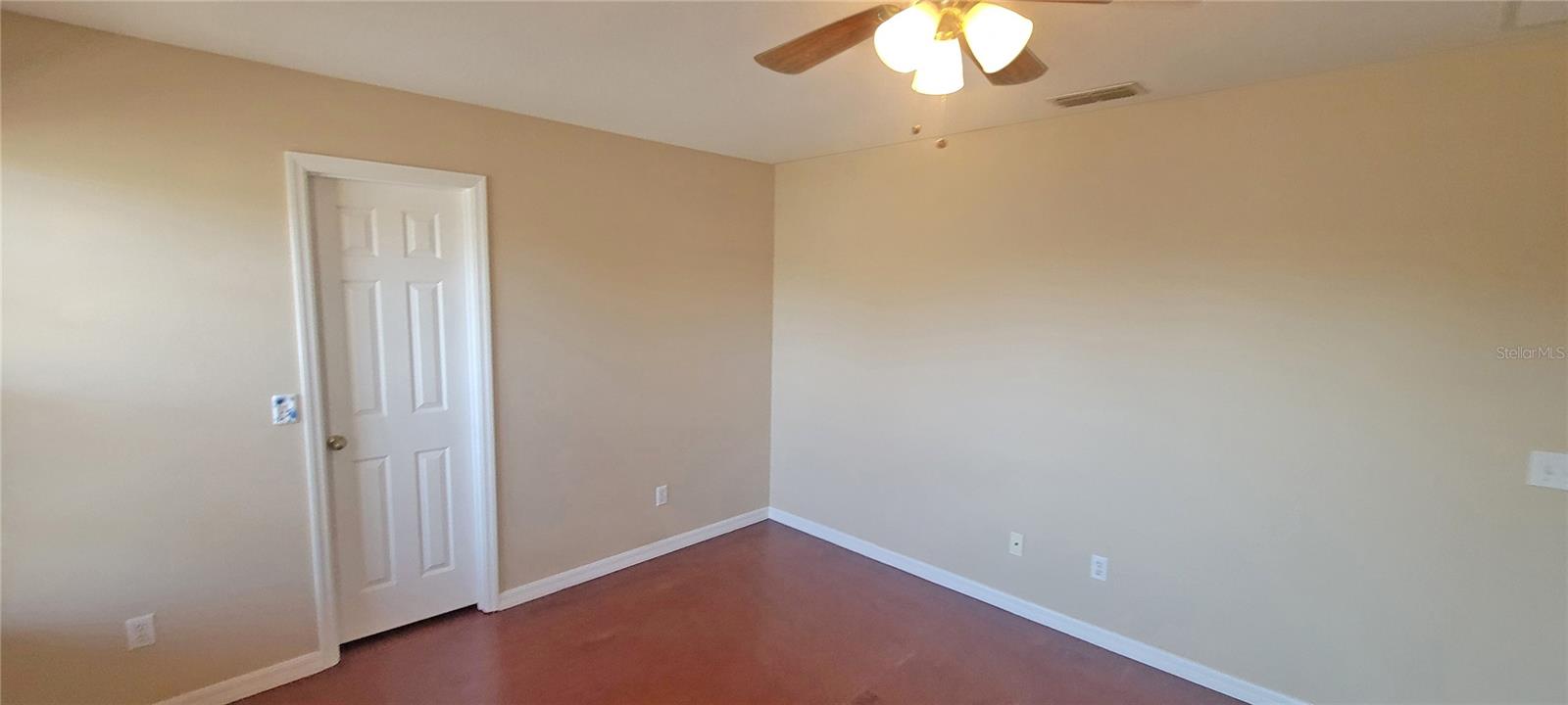 WATERFORD TRLS PH 02 - Residential