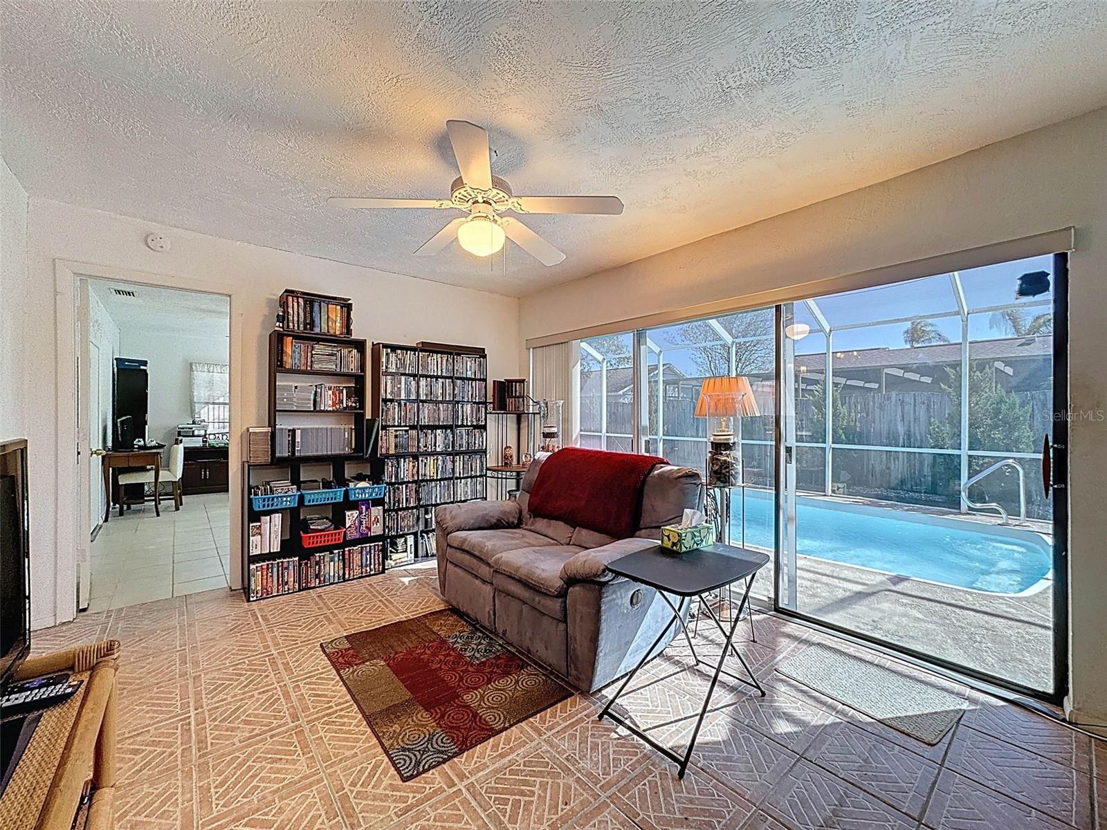 1102 SPRINGTIME DRIVE