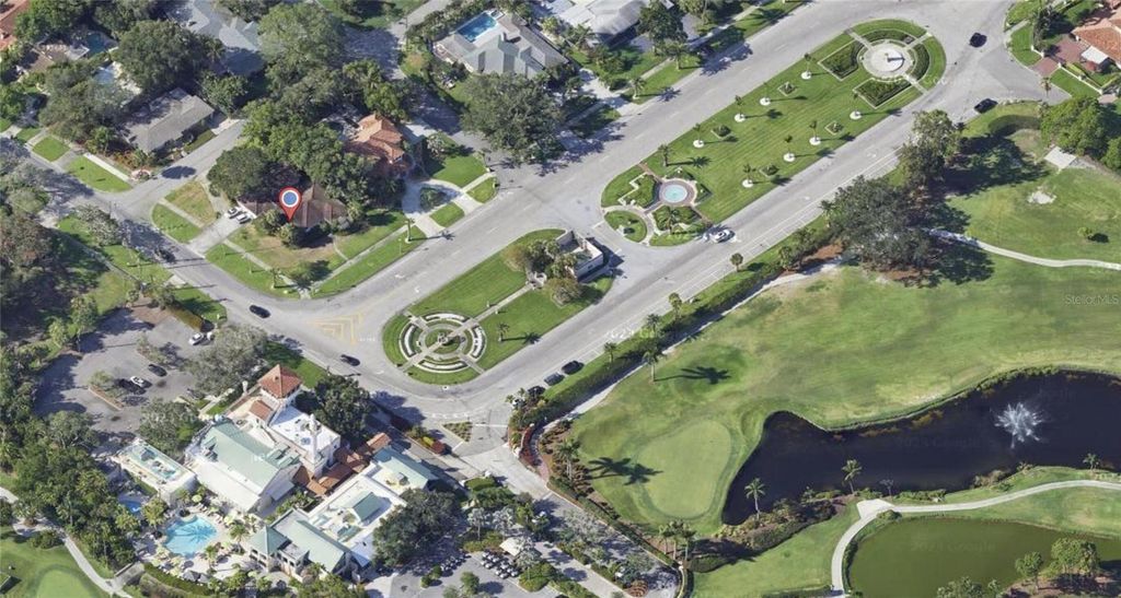 Photo of 515 Snell Isle Boulevard NE, St Petersburg, FL 33704 (MLS # O6288230)