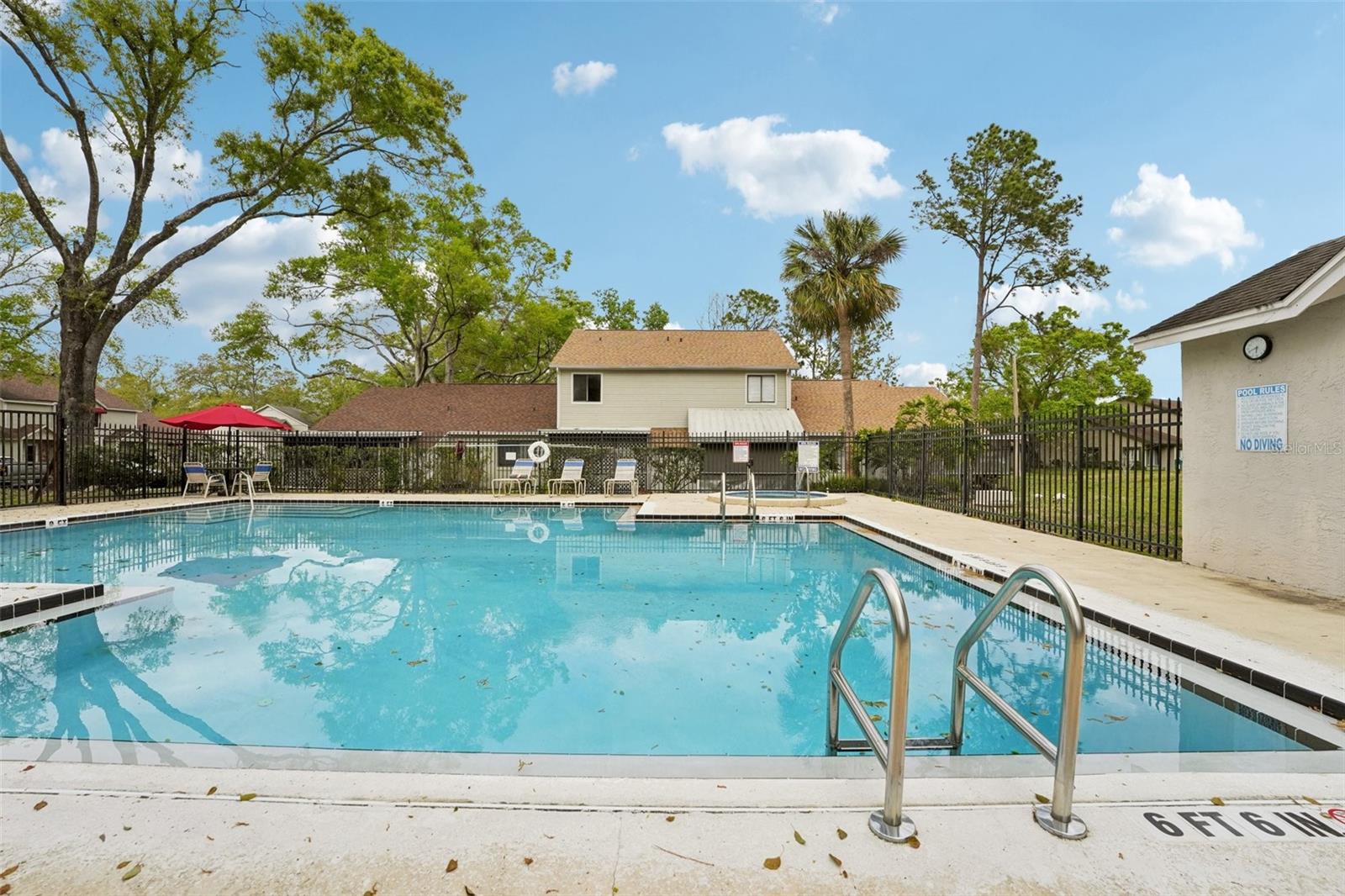 LAURELON VILLAGE OF MEADOWOOD - Residential