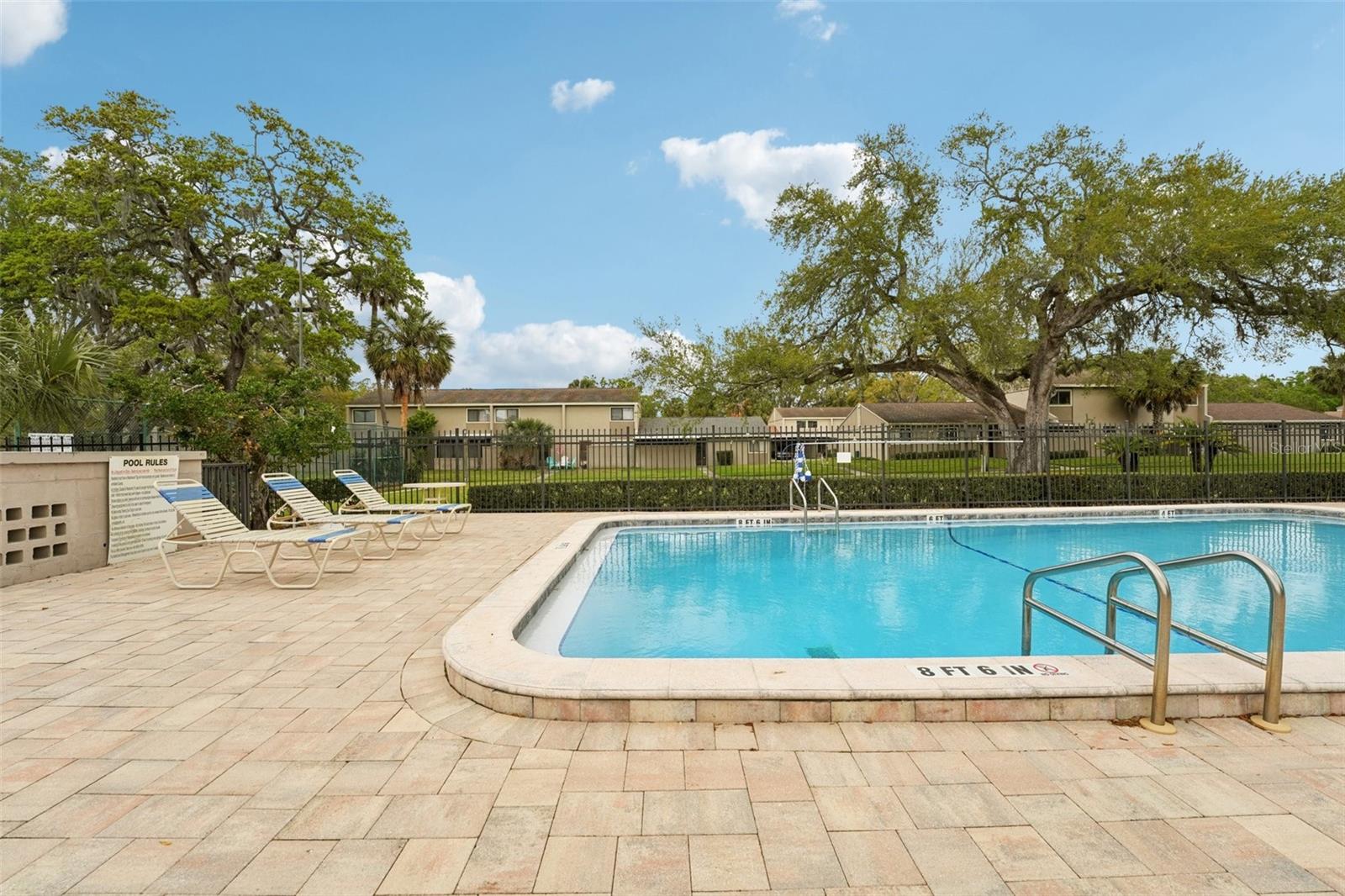 LAURELON VILLAGE OF MEADOWOOD - Residential