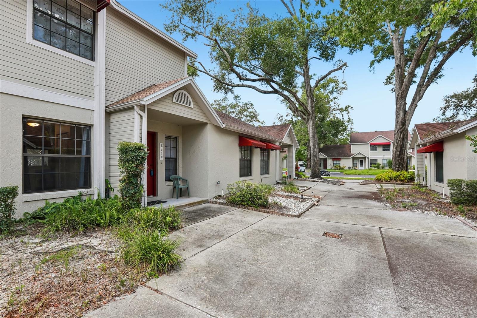 8419 LAURELON PLACE