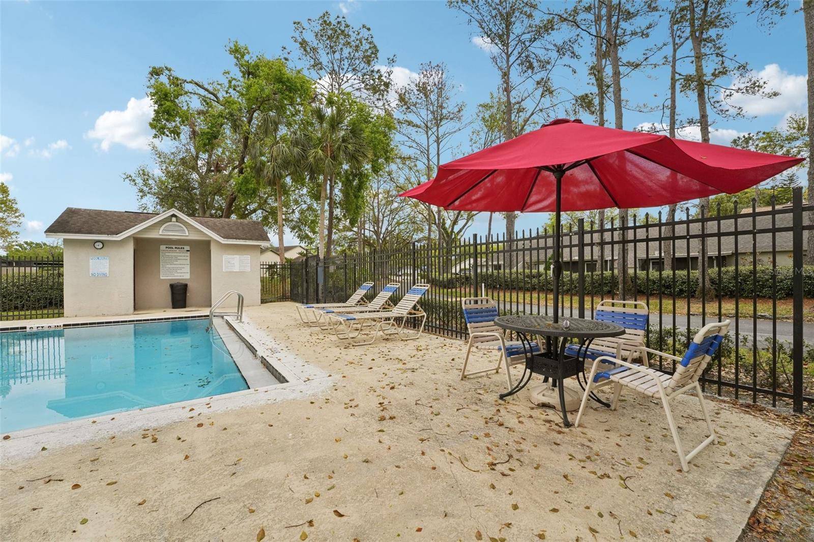 LAURELON VILLAGE OF MEADOWOOD - Residential