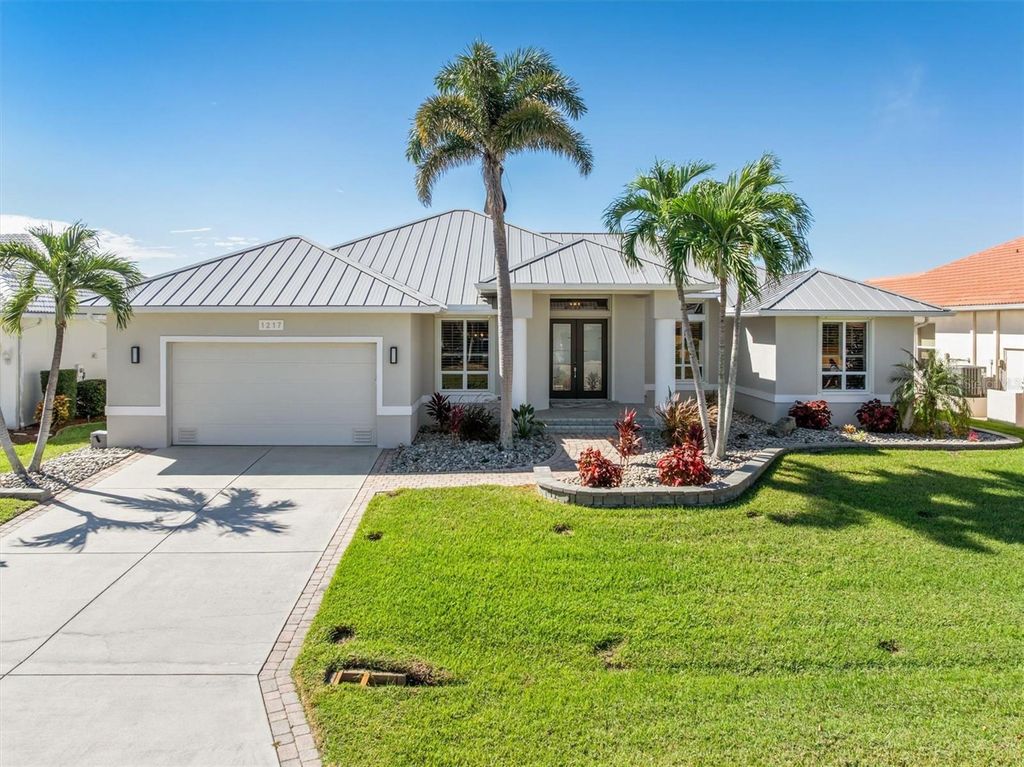 Photo of 1217 Pine Siskin Drive, Punta Gorda, FL 33950 (MLS # C7516560)