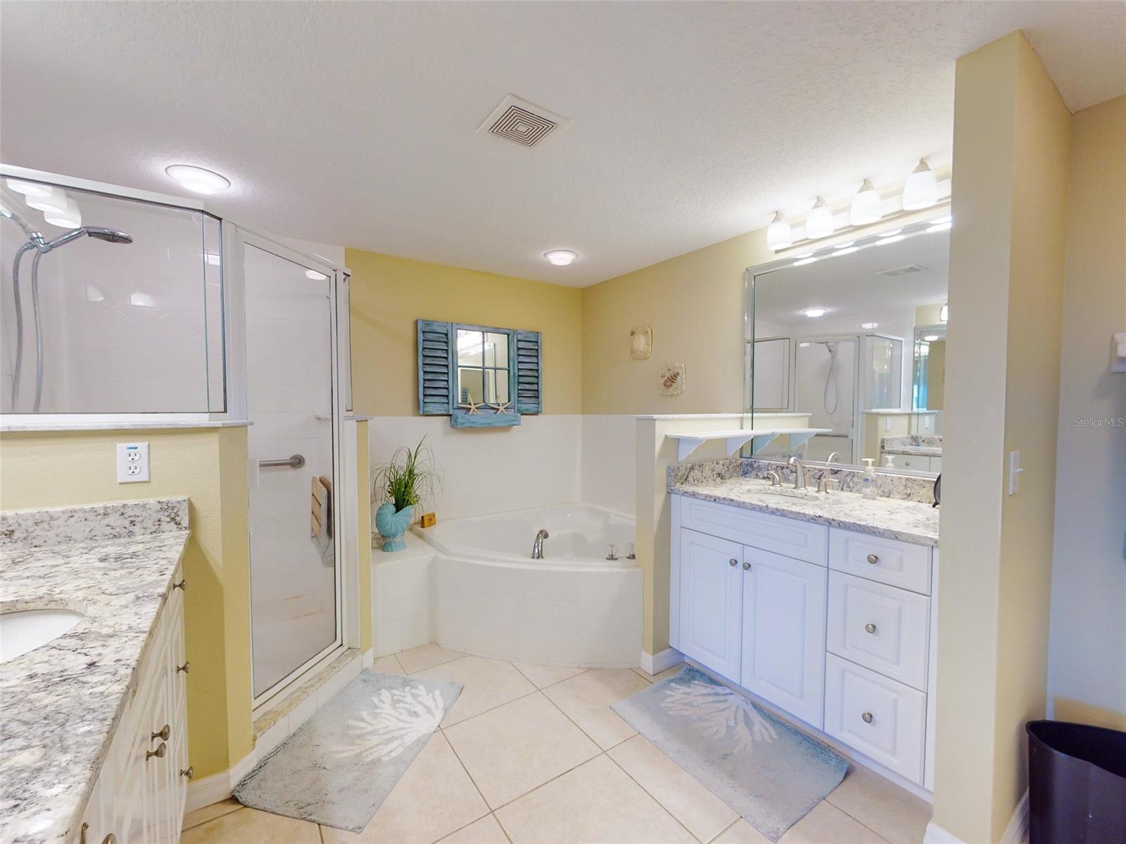 Ocean Walk Condo At Nsb - Residential