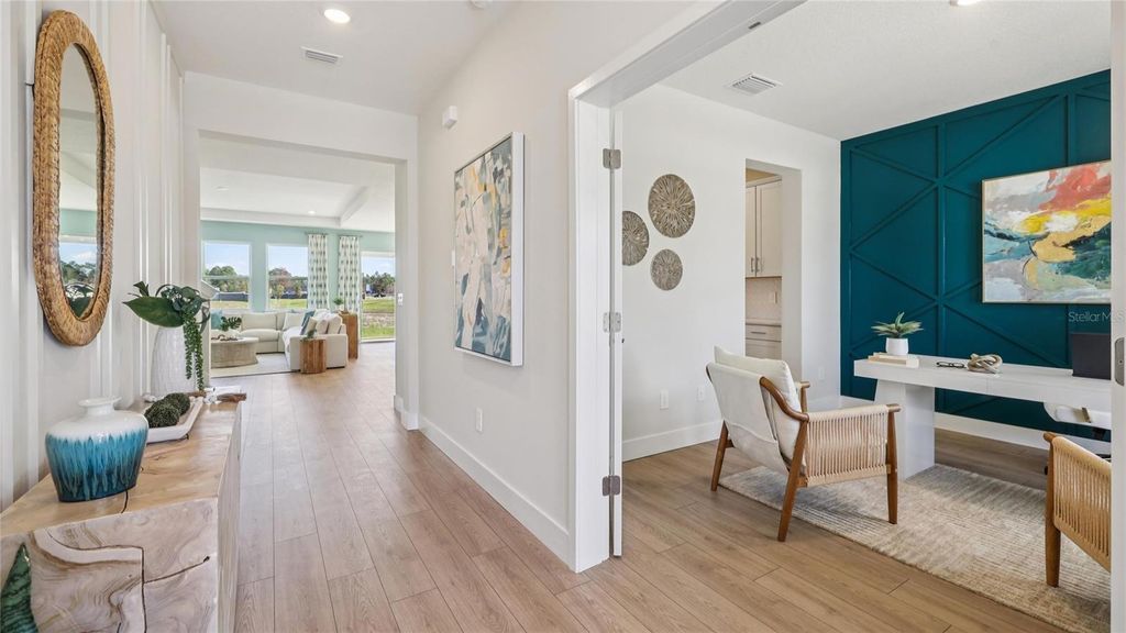 Photo of 7031 SW 44th Circle, Ocala, FL 34474 (MLS # OM720560)