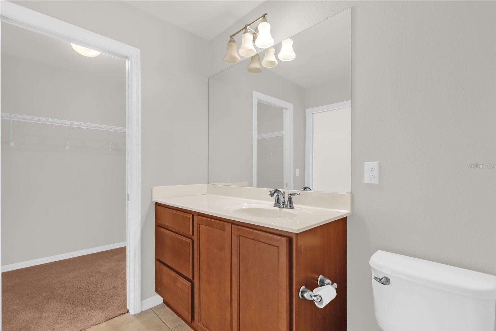 VILLAGEWALK/LK NONA UN #4A - Residential