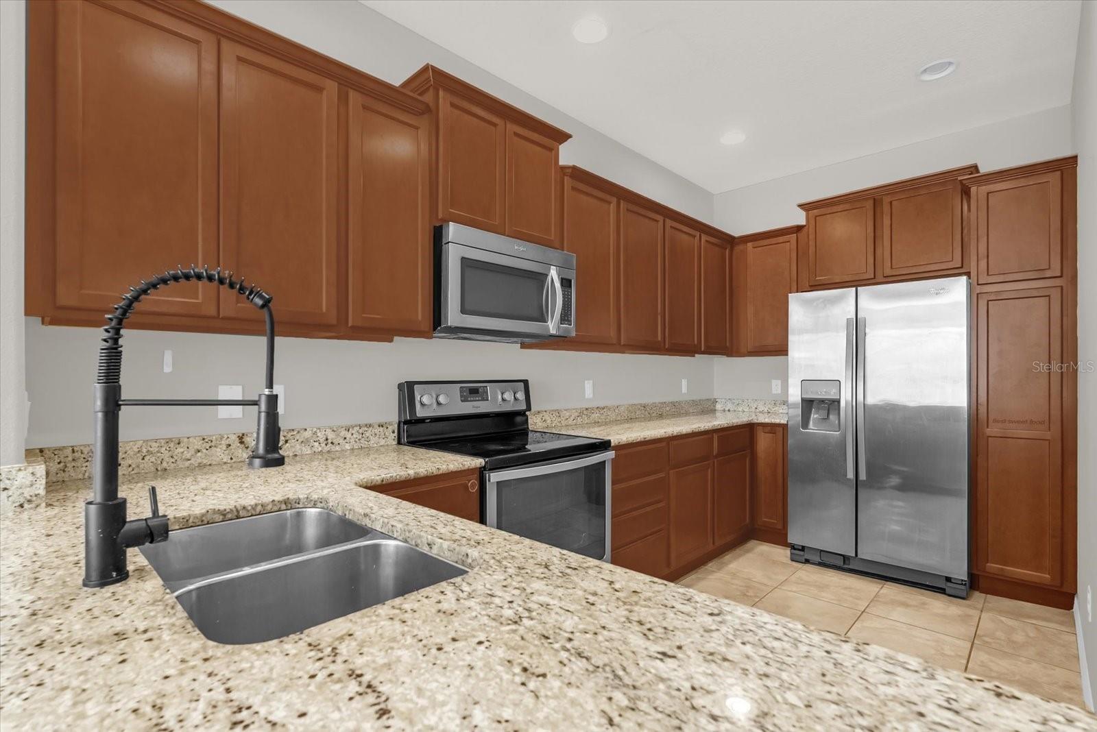 VILLAGEWALK/LK NONA UN #4A - Residential