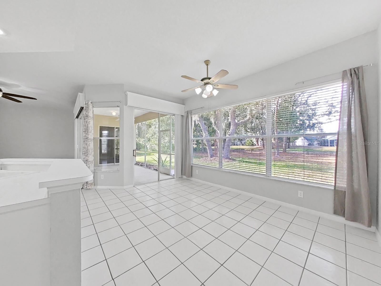 WALDEN LAKE UNIT 33 2 PH A - Residential Lease