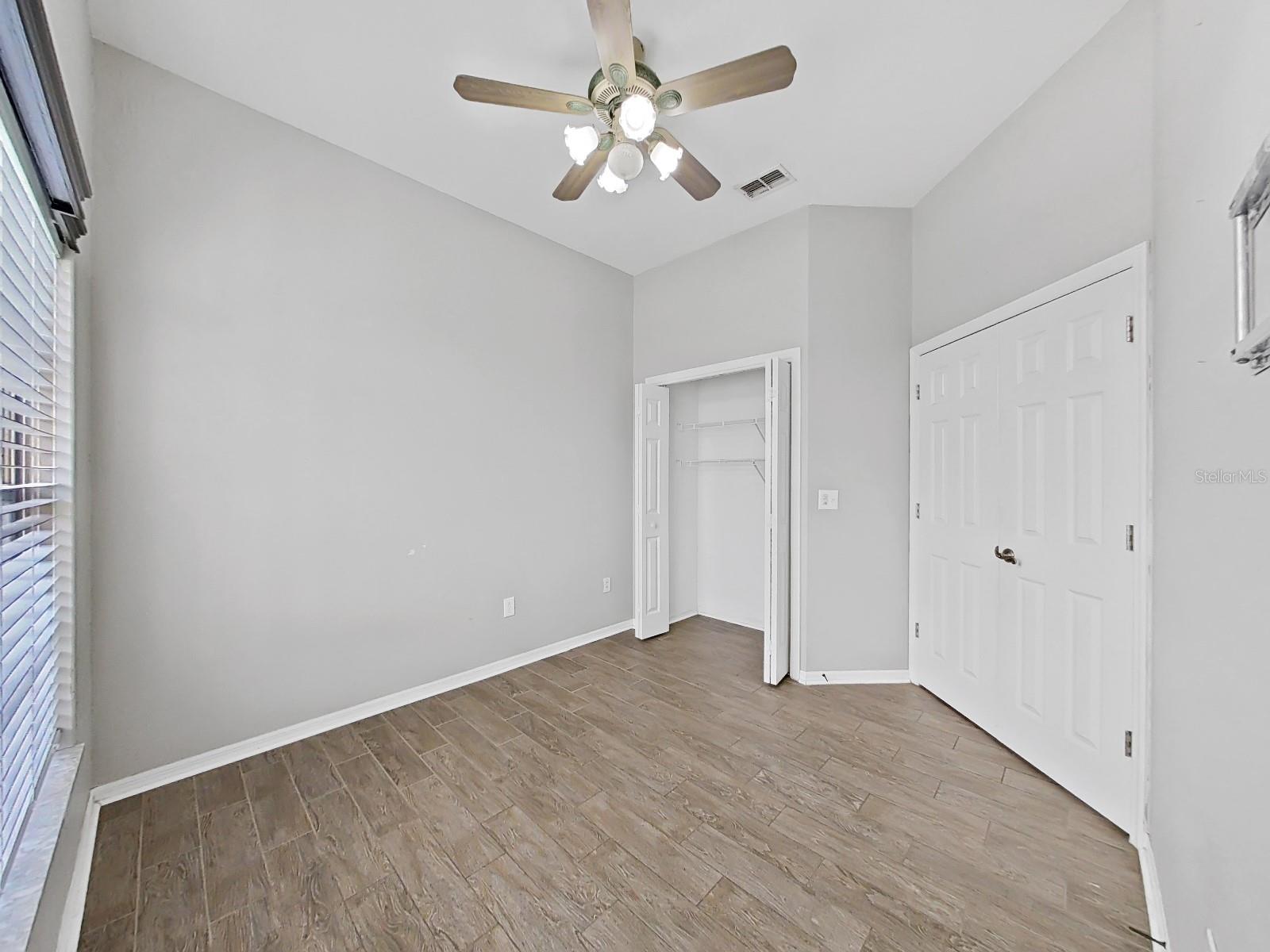 WALDEN LAKE UNIT 33 2 PH A - Residential Lease