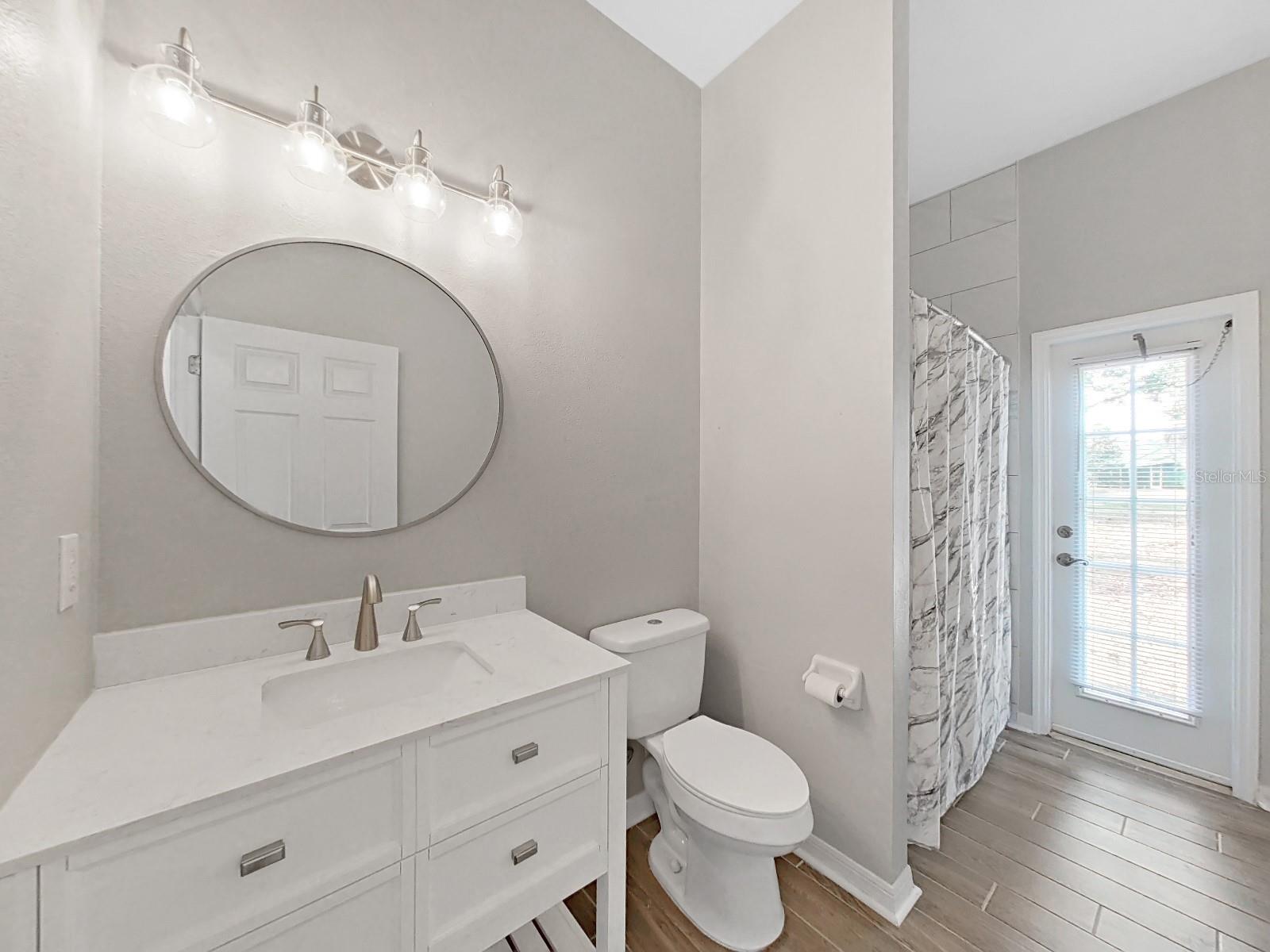 WALDEN LAKE UNIT 33 2 PH A - Residential Lease