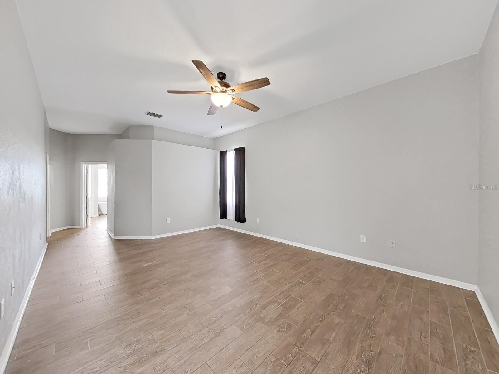 WALDEN LAKE UNIT 33 2 PH A - Residential Lease