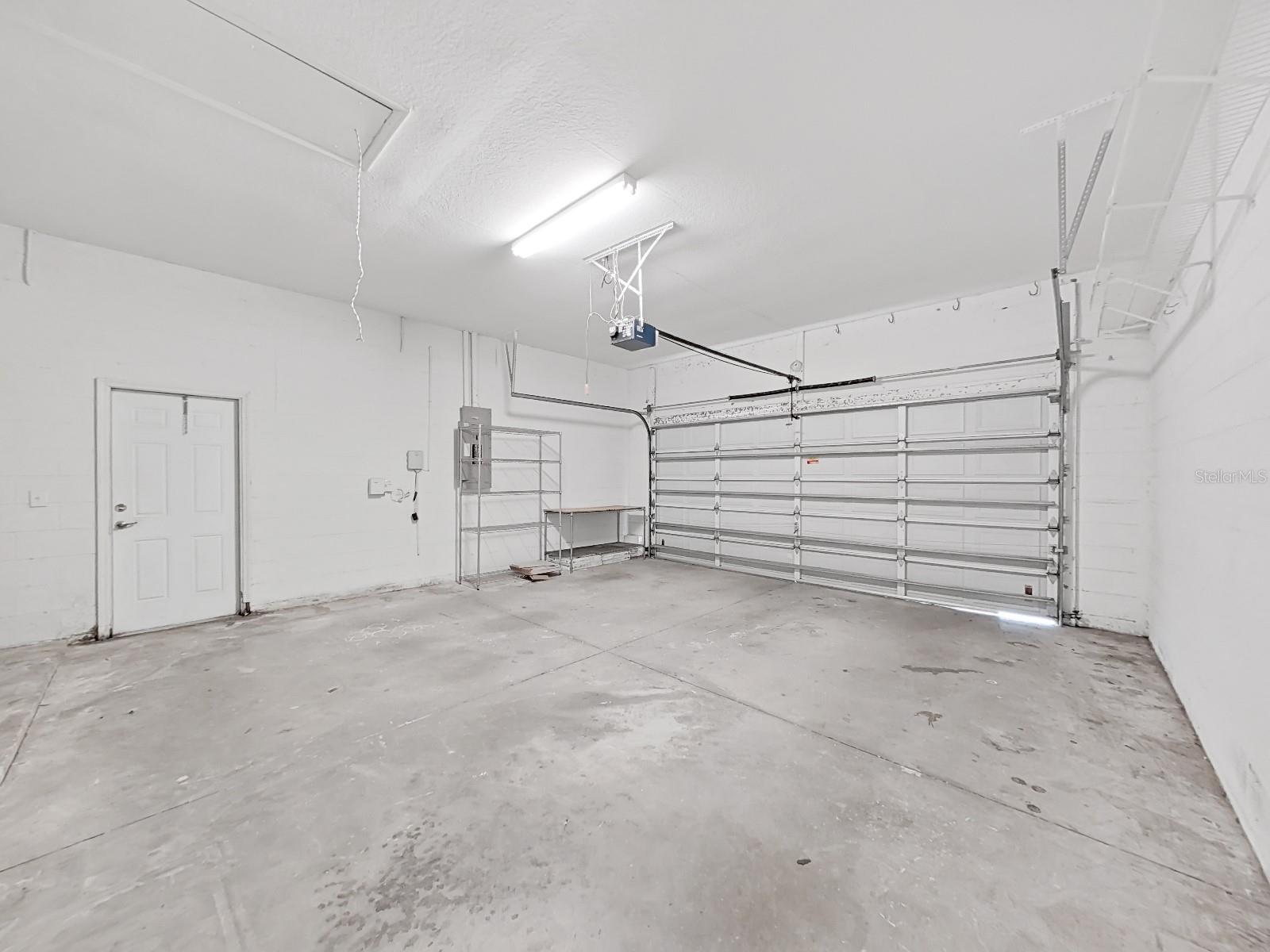 WALDEN LAKE UNIT 33 2 PH A - Residential Lease