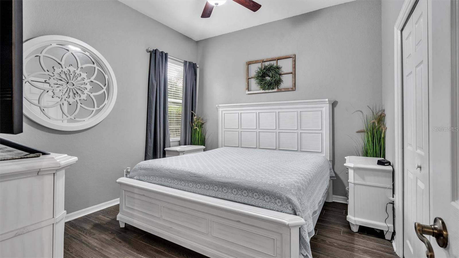 WALDEN LAKE UNIT 33 2 PH A - Residential Lease