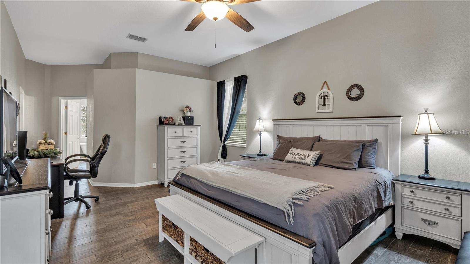 WALDEN LAKE UNIT 33 2 PH A - Residential Lease