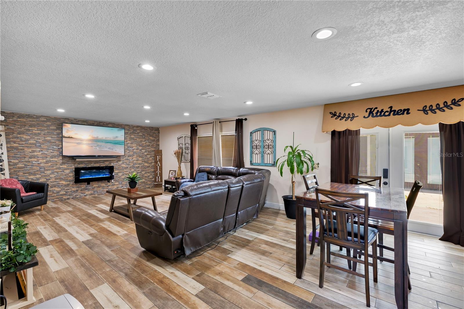 5051 PLYMOUTH TURTLE CIRCLE