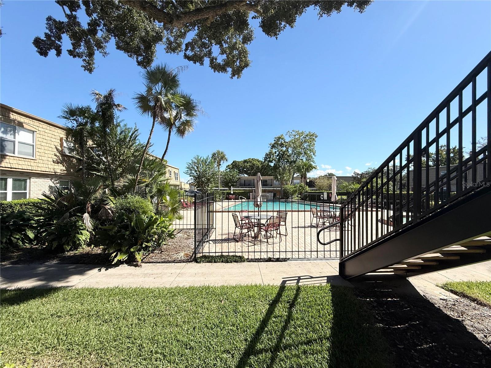 FOUR SEASONS CONDO - Residential Lease