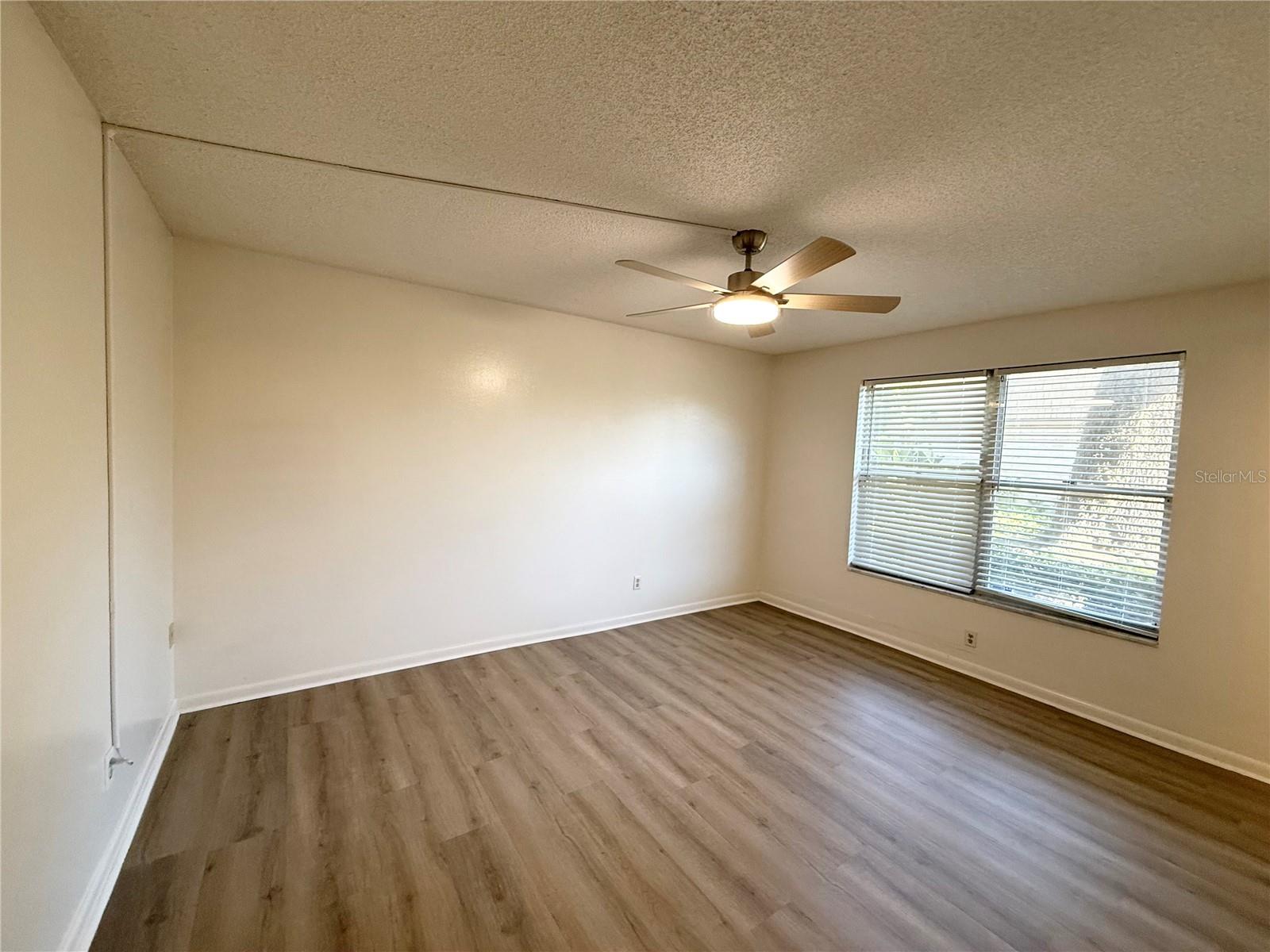 FOUR SEASONS CONDO - Residential Lease