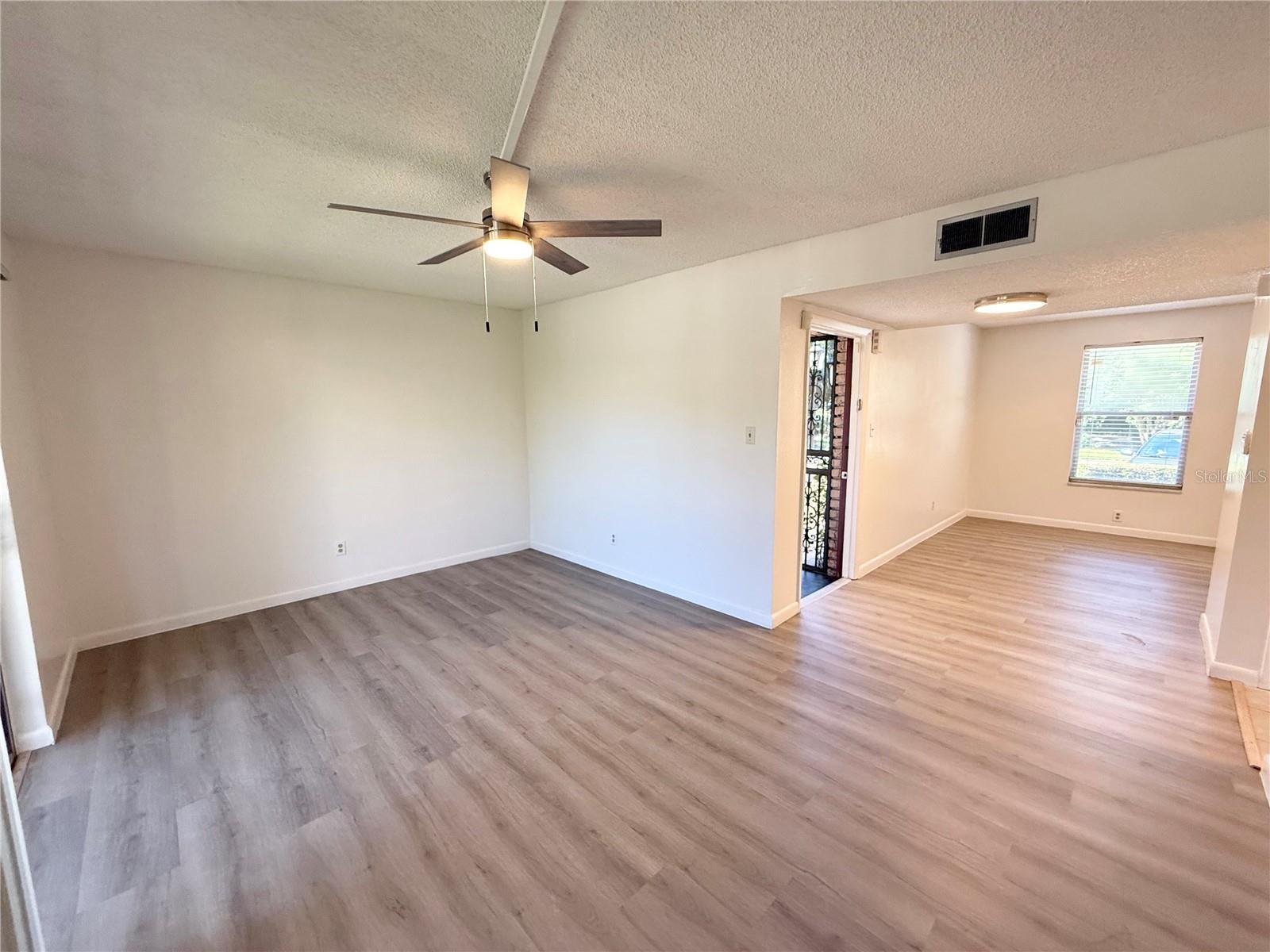 FOUR SEASONS CONDO - Residential Lease