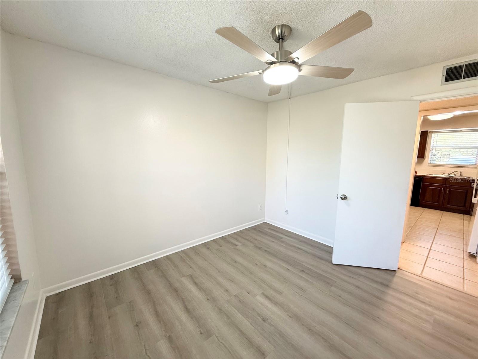 FOUR SEASONS CONDO - Residential Lease