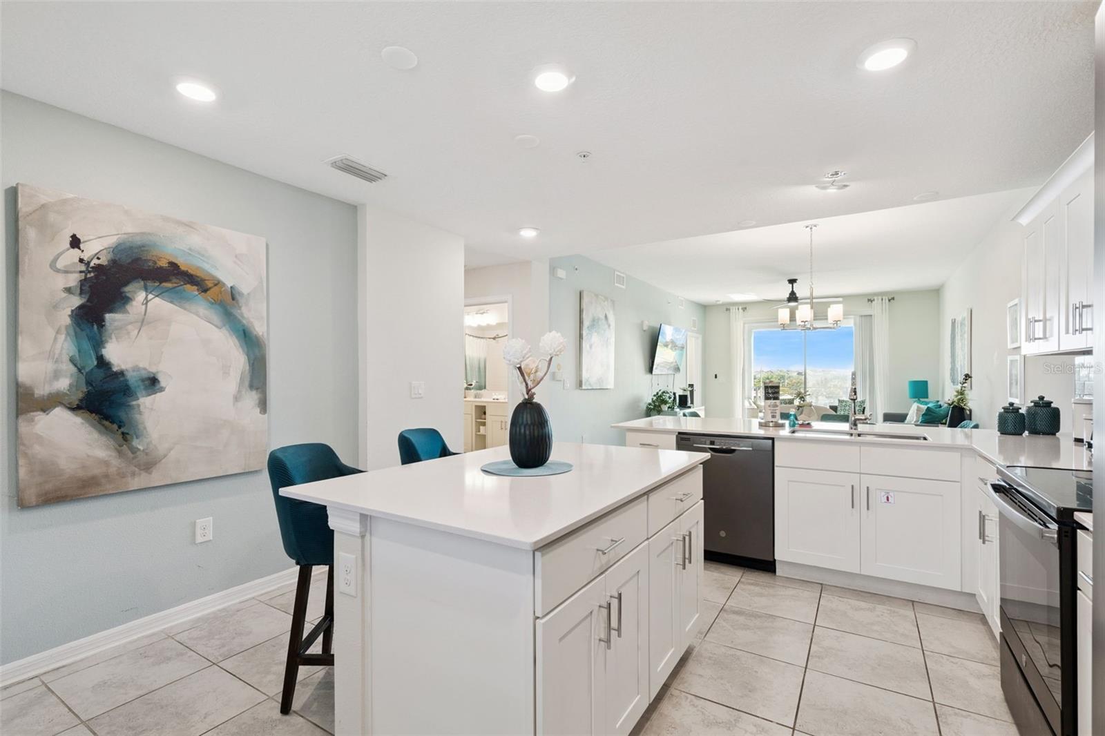 STOREY LAKE CONDO - Residential