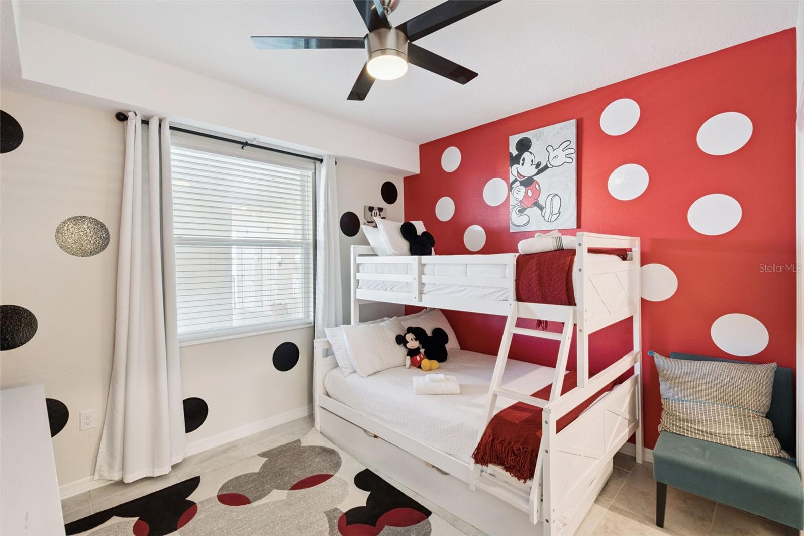 STOREY LAKE CONDO - Residential