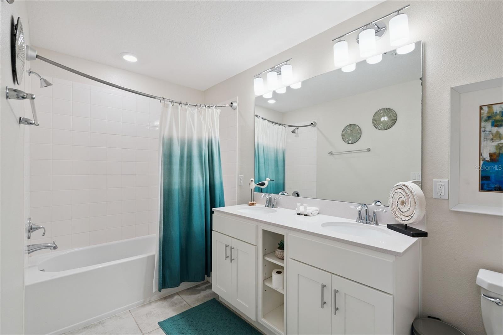 STOREY LAKE CONDO - Residential