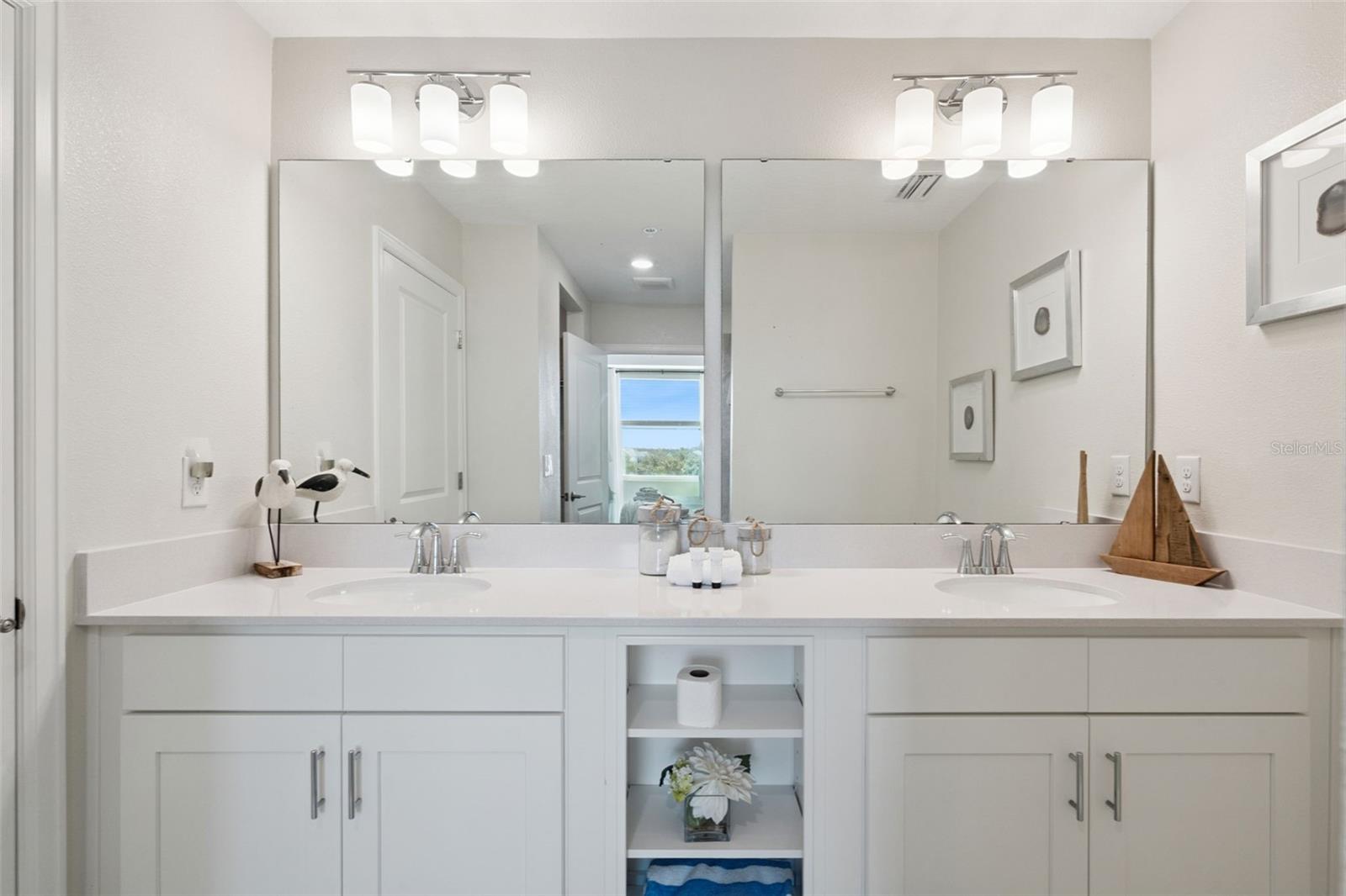 STOREY LAKE CONDO - Residential