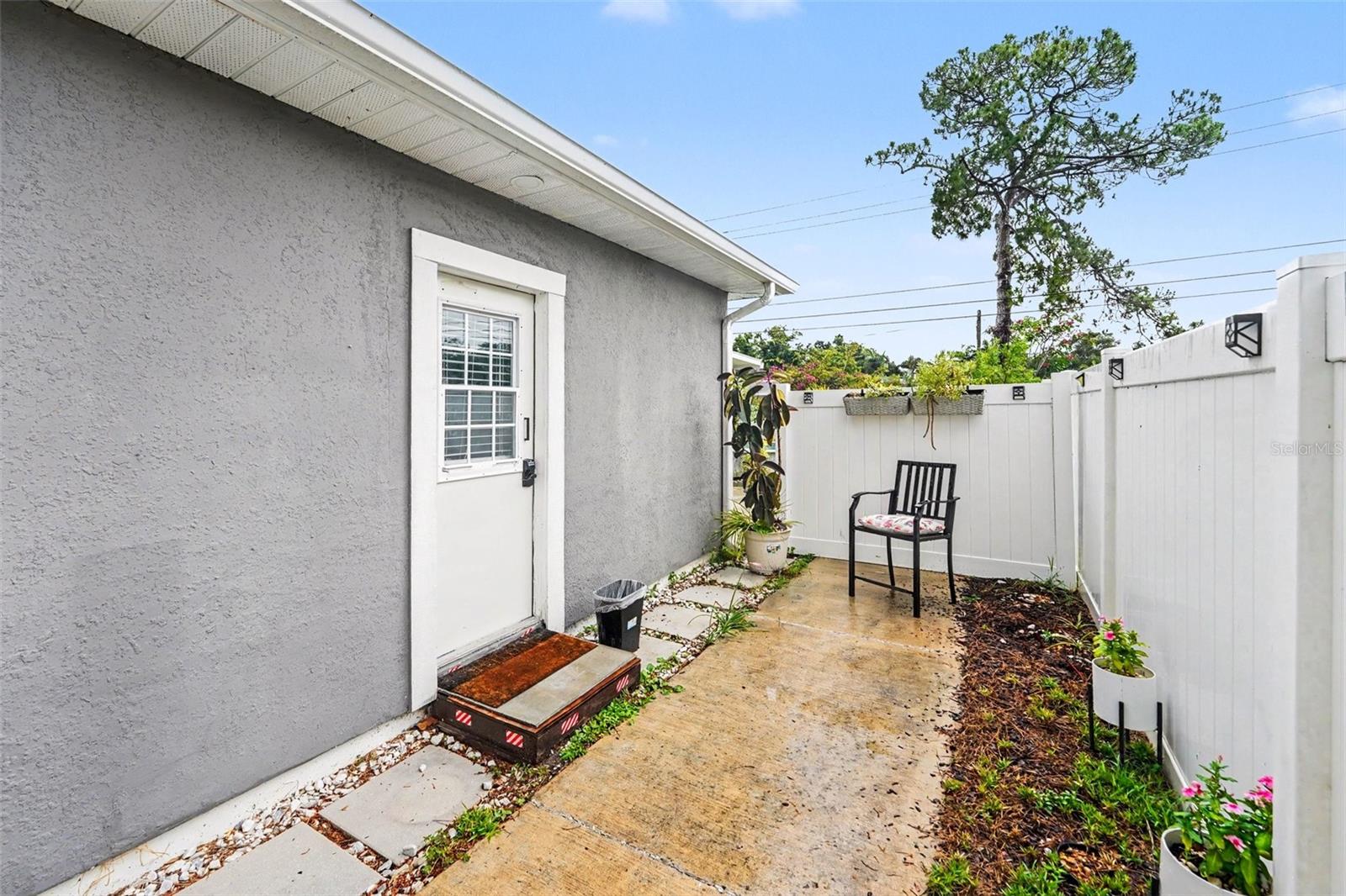 LAKE PASADENA DEV - Residential