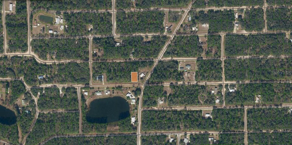 Photo of 6 Canine Street, Interlachen, FL 32148 (MLS # A4705836)