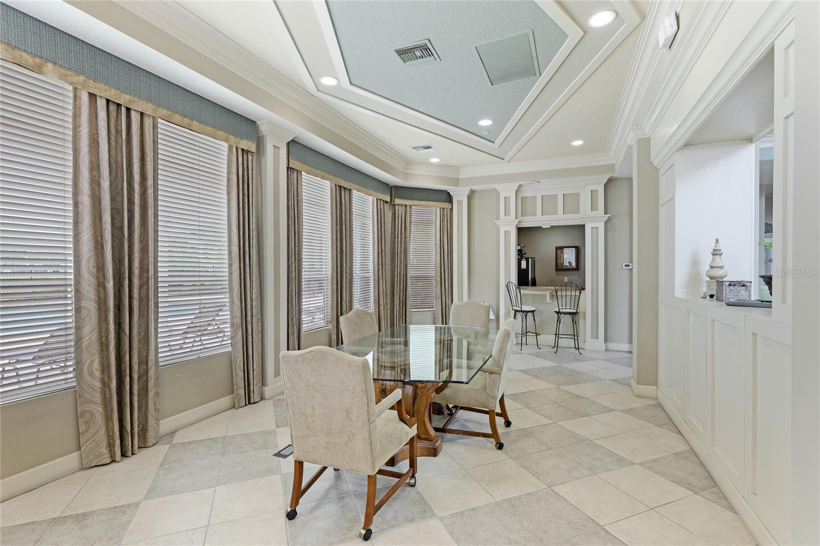 THE PALMS OF CORTEZ - Residential