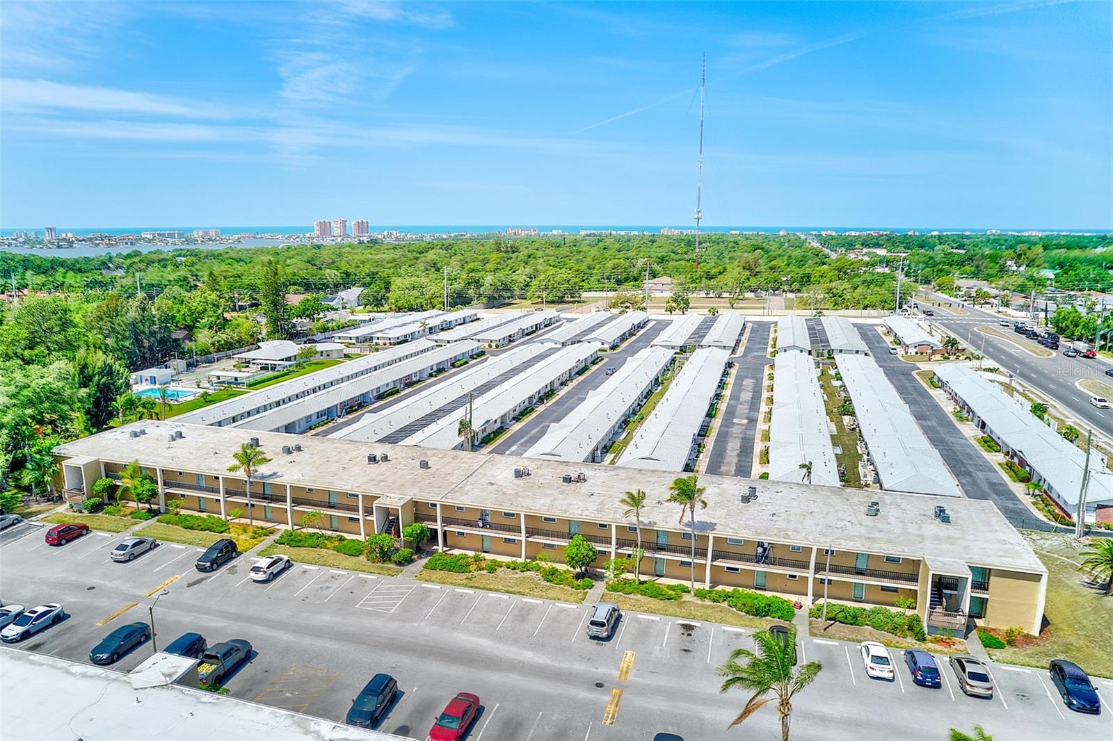OAKHURST GARDEN APTS CONDO - Residential