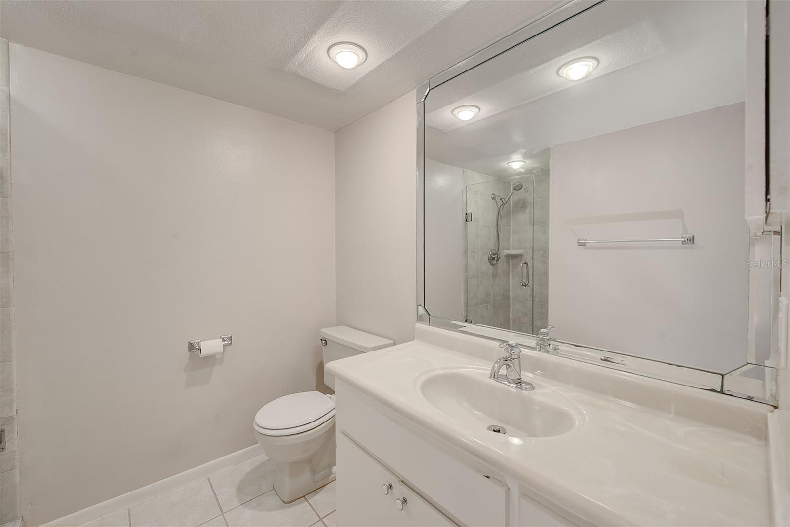 OAKHURST GARDEN APTS CONDO - Residential