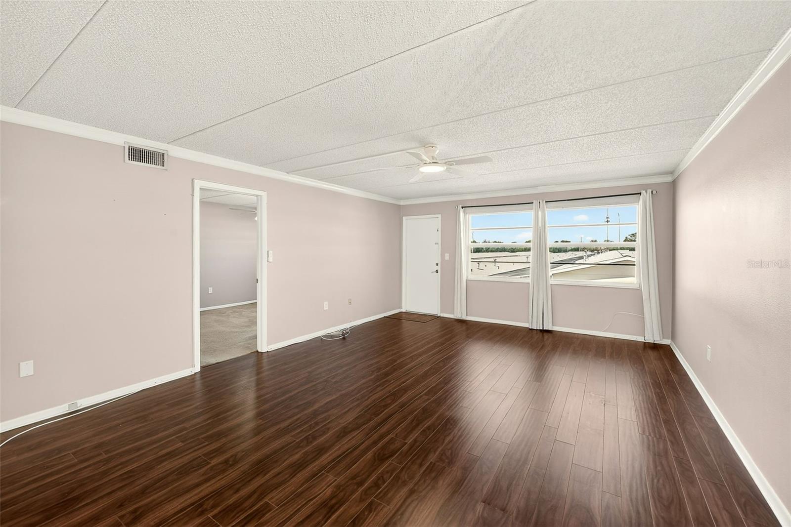 OAKHURST GARDEN APTS CONDO - Residential