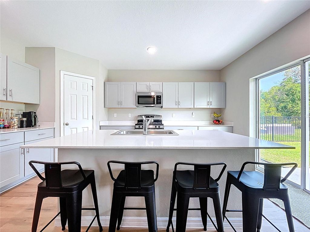 Photo of 12832 Oak Hill Way, Parrish, FL 34219 (MLS # A4655534)